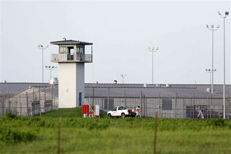 Texas Bills May Help Un Airconditioned Prisons Facing Deadly Heat