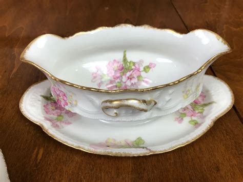 Discount china matching service for discontinued china. JUST ADDED - Theodore Haviland Limoges France China Gravy ...