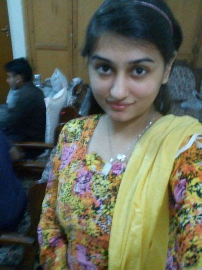 Gorgeous Pakistani Hot Babe Selfie Part Tumbex My XXX Hot Girl