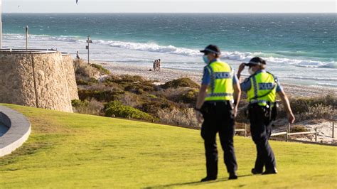 Australia Puts Perth In Lockdown Over One Covid Case The New York Times