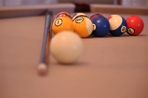 Fotos gratis jugar recreación piscina mesa de billar de cerca pelota juegos palo