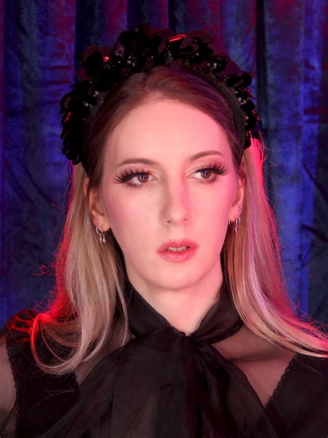 Natalie Wynn Contrapoints Portrait 1 Cropped Contrapoints