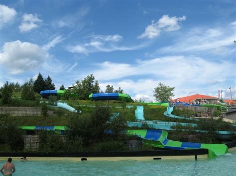 Parc Aquatique du Mont Saint-Sauveur: Part 3 of our Water Park history ...