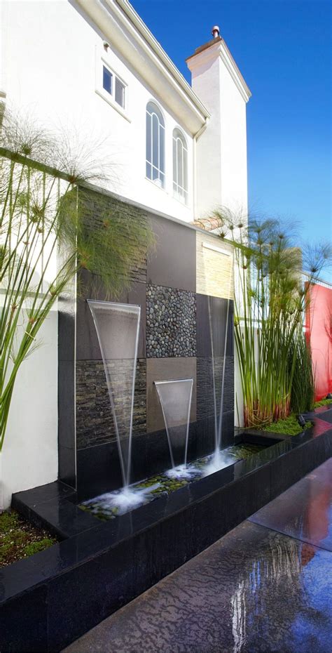 Awesome Outdoor Water Walls Best Inspiring Ideas Rooftop Design