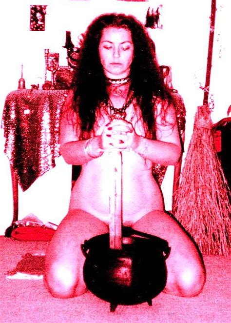 Skyclad Witchcraft Appealing Magick Of Skyclad Witchcraft And Rituals