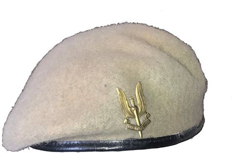 Reproduction Sas Special Air Service Sand Beret Metal Cap Badge