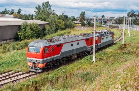 Máquina Que Arrastra Los Vagones Del Tren Noticias Máquina