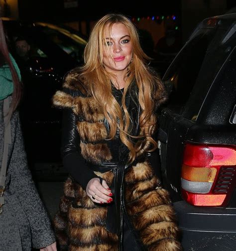 Lindsay Lohan Naked Pictures Laptop Stolen In Shanghai Has Naked