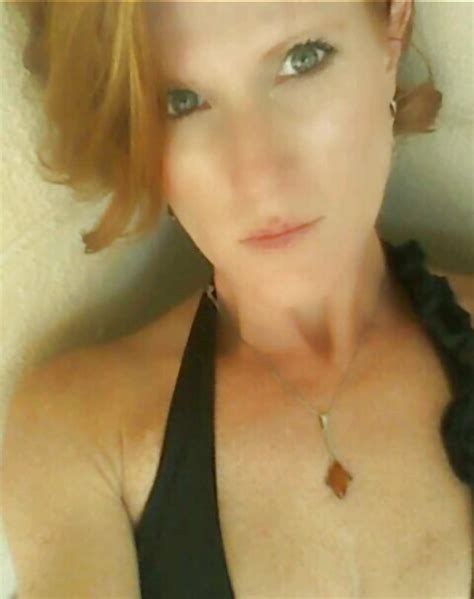 Horny Redhead Milf Sent Me Her Selfies Photo X Vid Com