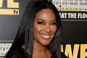 See Kenya Moore with Super Curly Hair in Throwback Photo | The Daily Dish