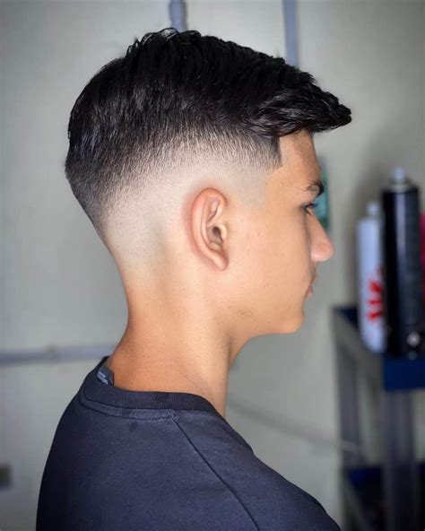 11 Awesome Razor Fade Hairstyles For Men 2023 Style Guide