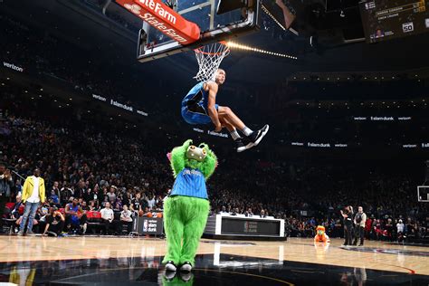 The 10 Coolest Dunks In Nba Slam Dunk Contest History