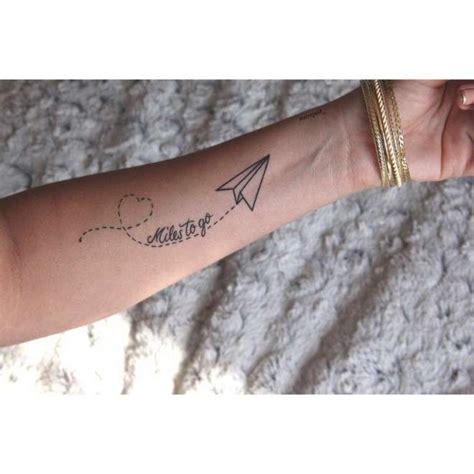 20 Tatouages Pour Les Amoureux Du Voyage Travel Tattoo Small