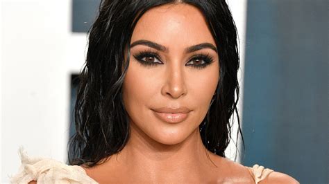 Kim Kardashian Bleached Her Eyebrows To Go Full Platinum Blond Glamour