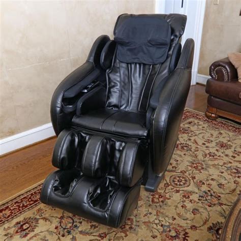 Brookstone Osim Uastro 2 Massage Chair Lot 379 The Estate Of The