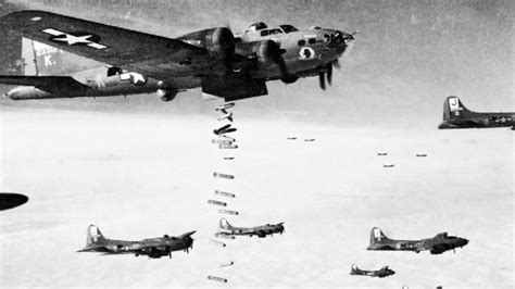 Rare And Controversial B 17 Squadrons Bombing Rome World War Wings