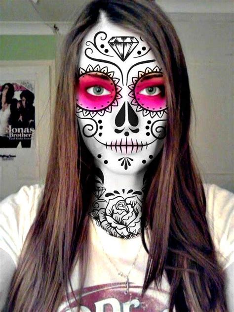 Easy Mexican Sugar Skull Makeup For Day Of The Dead Halloween Makeup