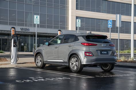 2020 Hyundai Kona Electric Upgraded With 11 Kw Charger 1025 Inch