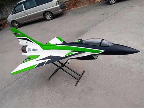 The chengdu j 10 is a chinese fighter jet. Pilot rc J10-B 2.84m Jet 04 retracts,air trap,tail pipe.