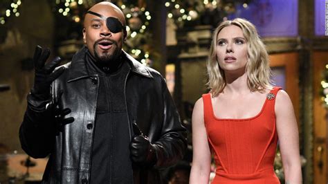 Scarlett Johansson Rescues Snl Cast From Thanos In Avengers Themed