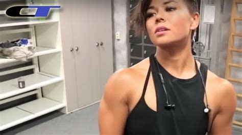 O Corpo Desta Deusa Fitness Sueca Eh Sensacional Sophie Arvebrink Youtube