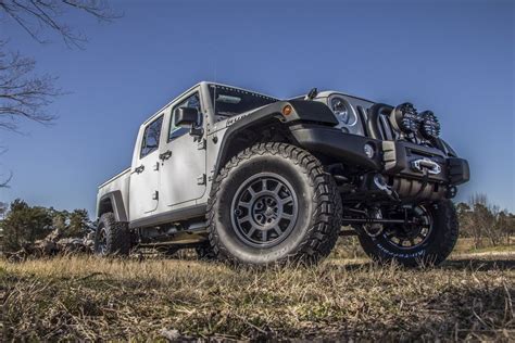 Amazing Conversion Of A Jeep Wrangler Unlimited To An American