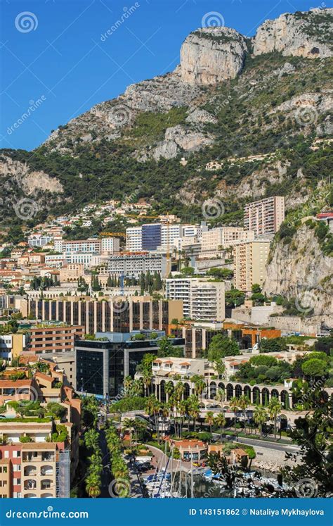 Paesaggio Urbano Del Monaco Con Le Montagne Principato Di Monaco