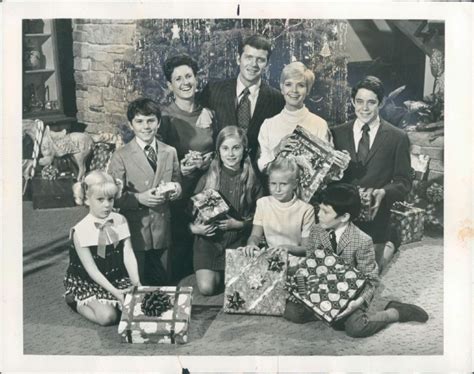 The Brady Bunch 1969 Season 1 The First Christmas For The Blended