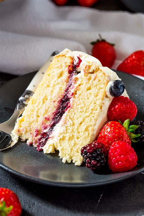 Summer Berry Layer Cake Annies Noms