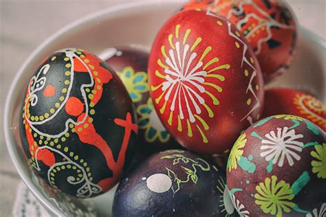 Learn To Decorate Eggs On The Eve Of The Orthodox Easter Russia Beyond