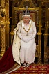 Pourquoi Elizabeth II ne porte plus sa couronne - Gala