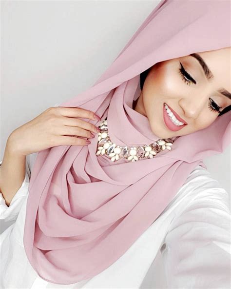 طرق لف الحجاب بالصور للمراهقات , لبس الطرحة بموصفات مختلفة ...