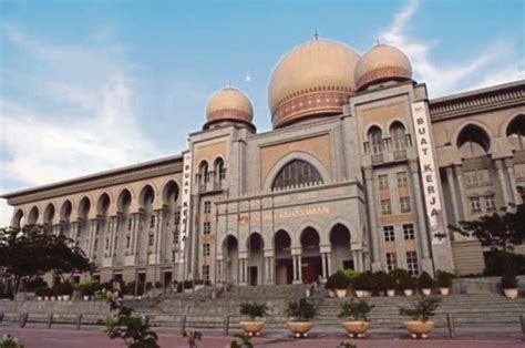 Memastikan pntadbiran majlis agama islam di malaysia. 9 hakim Mahkamah Persekutuan bersidang kali pertama | Kes ...