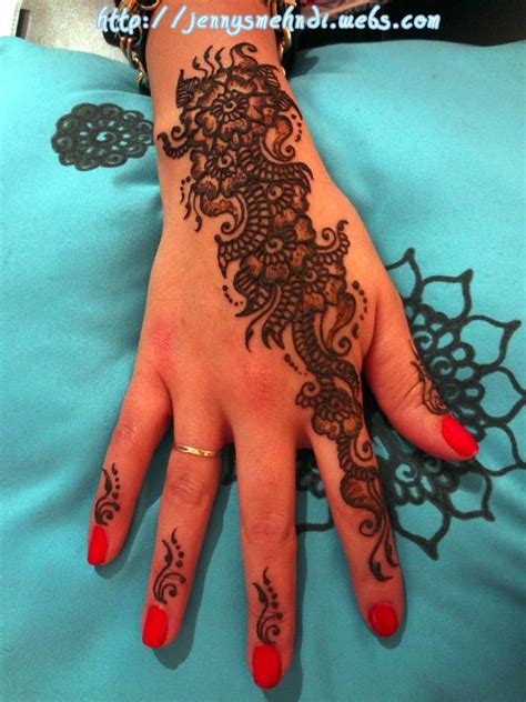 23 Latest Simple Mehndi Designs For Hands Mehndi Designs For Hands