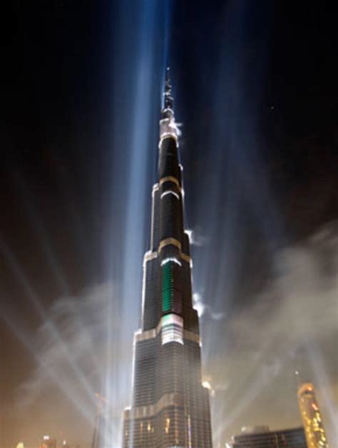 Dubais Vertical City