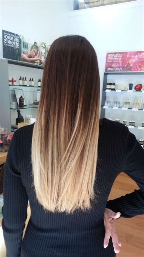 When ombre first appeared it was a lot brighter and the contrast between the two colours were a lot bolder but black and raspberry red looks amazing. 30+ Hottest Ombre Hair Color Ideas 2020 - Photos of Best ...