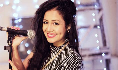 Neha Kakkar Breaks Down In Tears During Indian Idol 10 Auditions Know The Reason