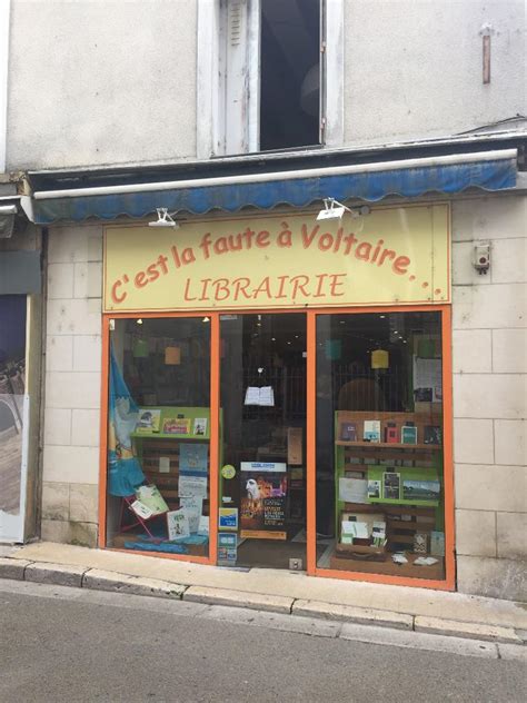 Cest La Faute A Voltaire Amboise Librairie Adresse Avis