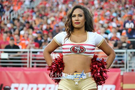 49ers Gold Rush 2017 B Housephotography Professional Cheerleaders