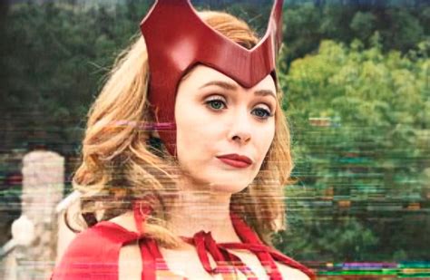 Elizabeth Olsen Wandavision Costume Wandavision Elizabeth Olsen