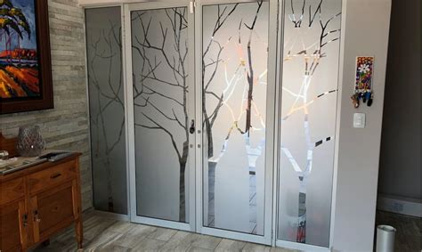 Rock counter has saved home owners and contractors thousands of dollars on sinks, kitchen cabinets, bathroom cabinets and granite or quartz countertops. Kitchen Cabinet Glass - Africa Sandblast