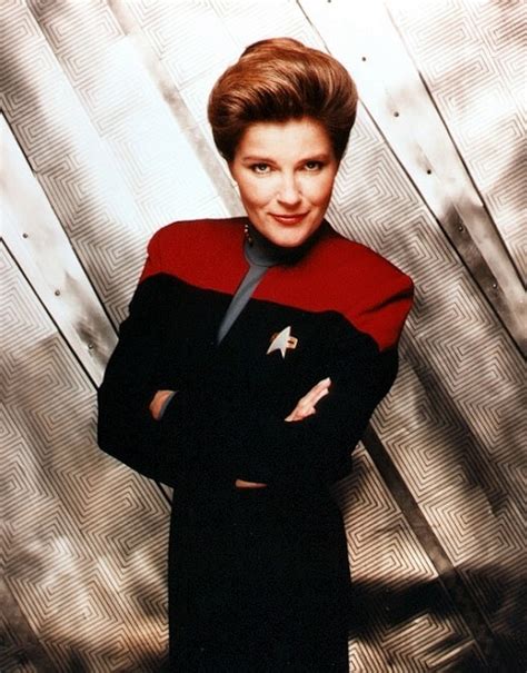 The Best Captain Janeway Episodes From Star Trek Voyager Everywhere