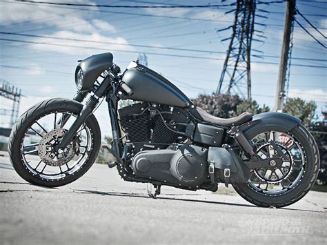 Toronto Ontario Kreater Customs Dyna Harley Dyna Softail Bobber