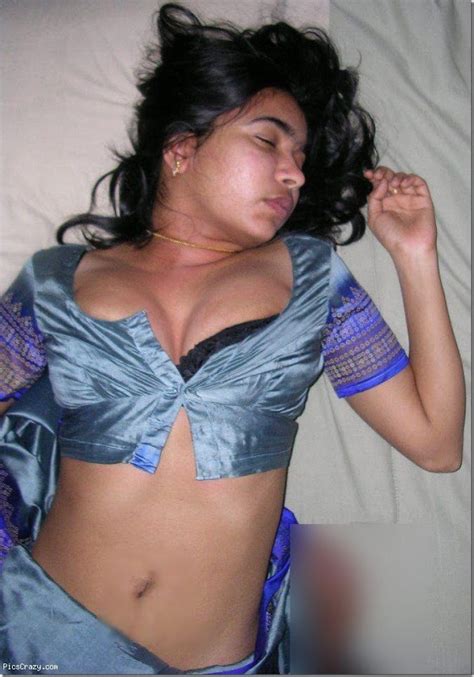 Pakistani Hot And Sexy Aunty Wallpapers Porn Public