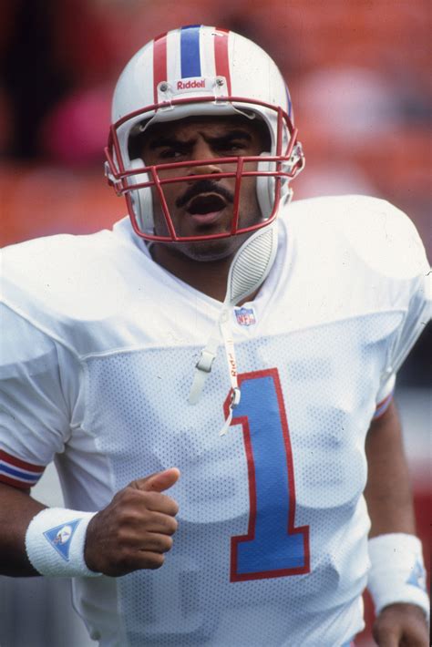 Nfl Hall Of Famer Warren Moon Accused Of Sexual Harassment