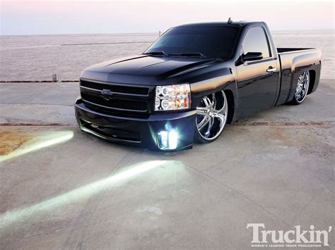 2008 Chevy Silverado Slammed With A Bag Suspension I Would Do This To
