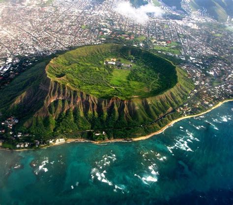 Diamond Head Crater In Hawaii Pics