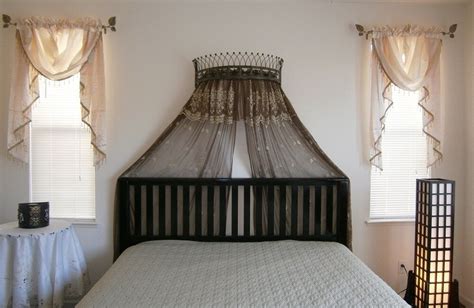 Sleep like royalty with this glam giltwood bed crown. Metal Wall Teester Bed Canopy Drapery Crown Hardware | eBay