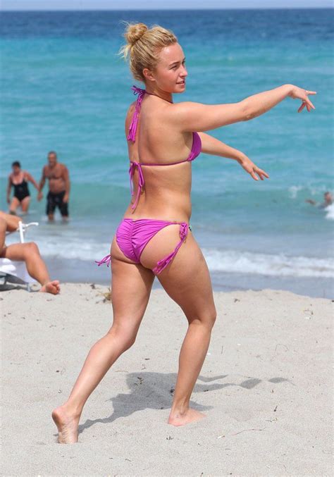 Hayden Panettiere Plays In A Pink Bikini Following Engagement Rumors Hayden Panettiere