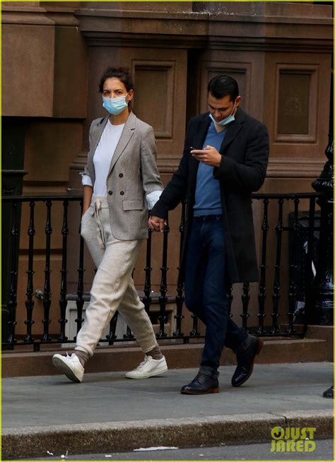 Katie Holmes Holds Hands With Emilio Vitolo Jr In Latest Nyc Sighting